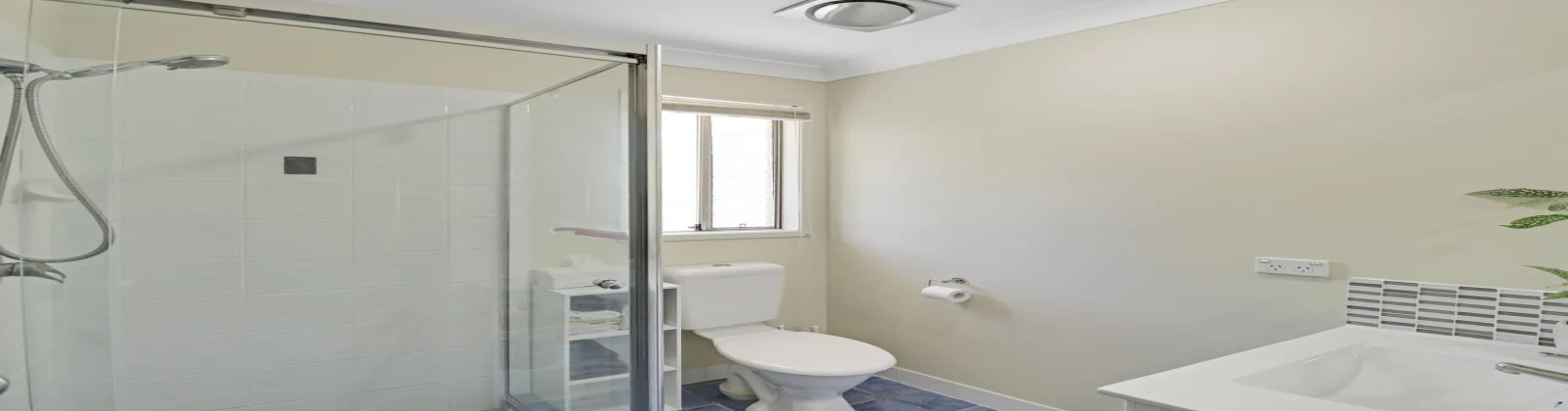 17-21 Barker Place, QLD, 4285, 4 Bedrooms Bedrooms, 0 ,2 BathroomsBathrooms,Villa,For Sale,Barker Place ,0,1029